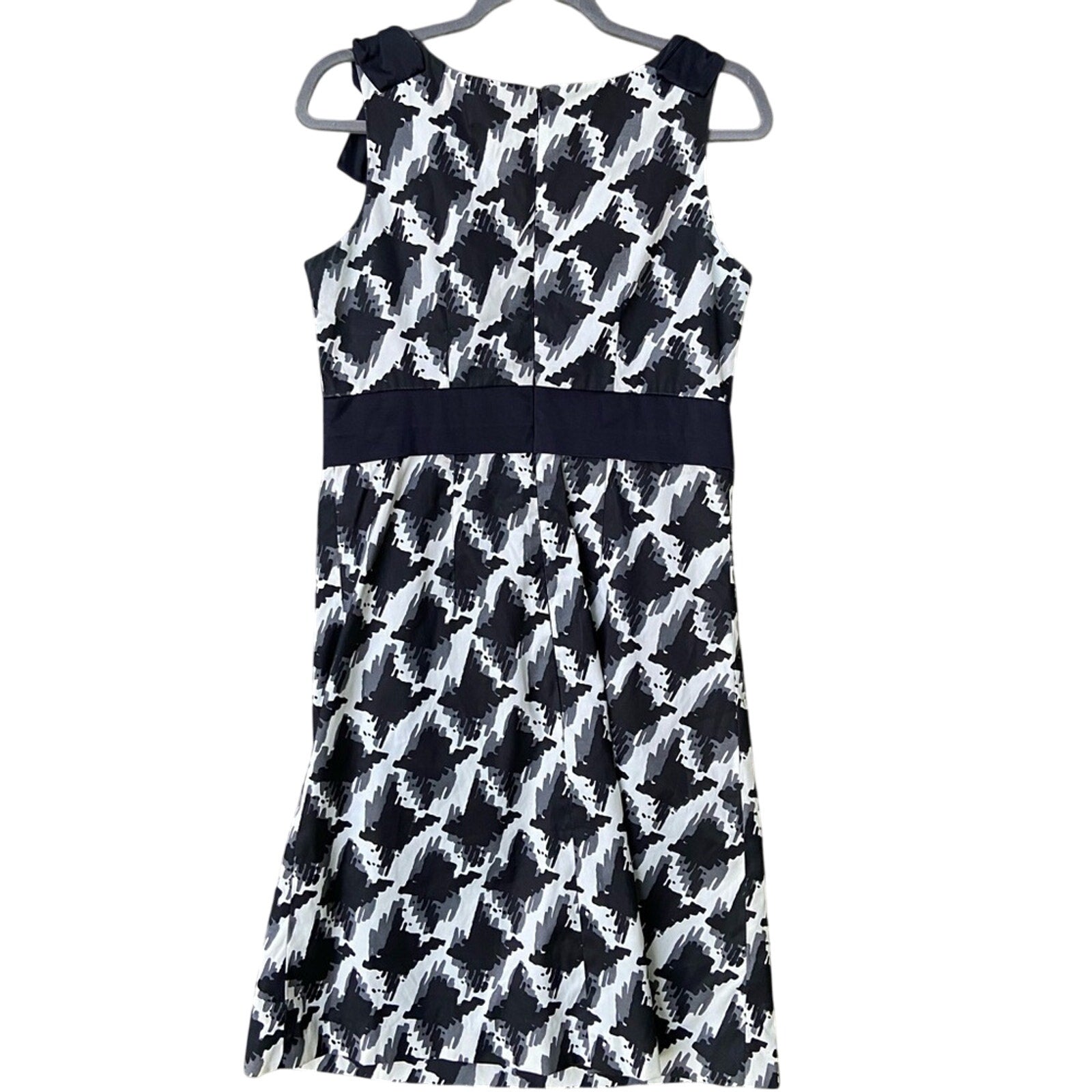 Merona Womens Size 8 Black White Gray Bow Accent Sleeveless Sheath Dress