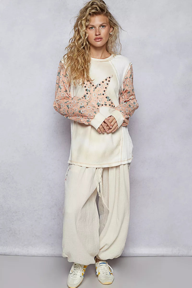 POL Exposed Seam Star Patch Thermal Top with Floral Sleeves