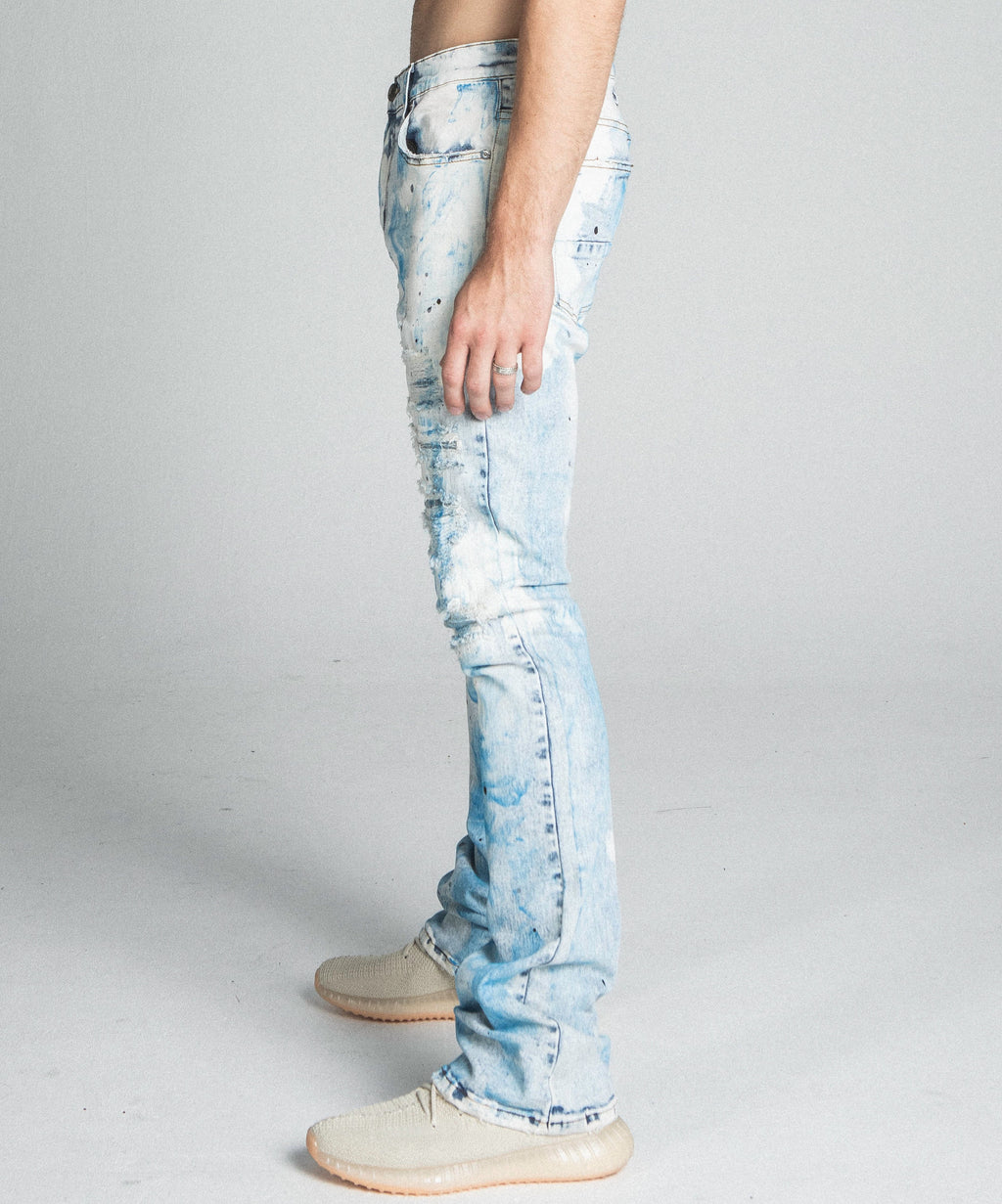 AJ28SK LIGHT BLUE/WHITE PAINT STACKED JEANS