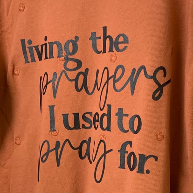 Upcycled Hand Printed Womens Size 16 Orange Living Jesus Prayers Pray Sweatshirt