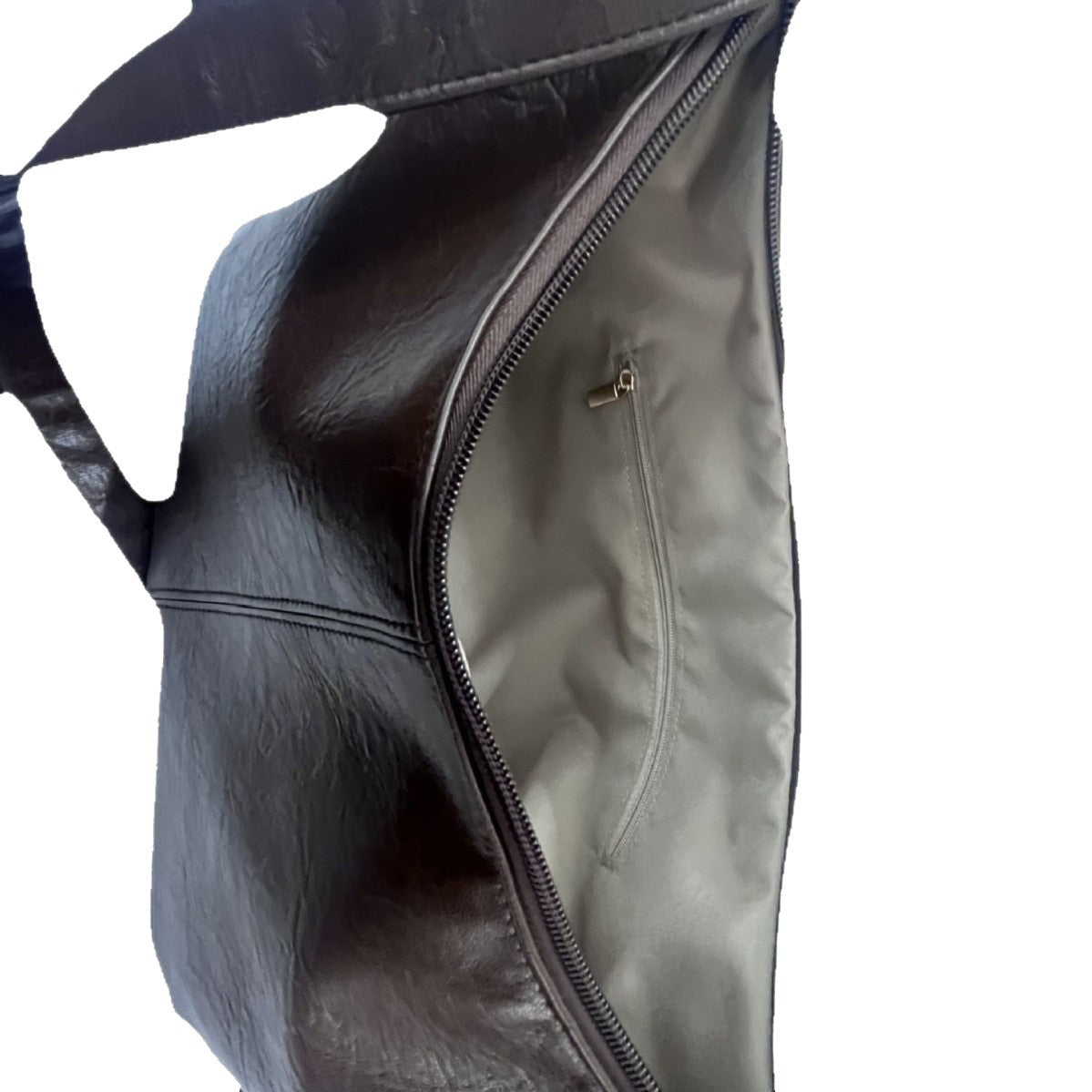 Women's PU Leather Crossbody Bag with Adjustable Strap - Compact Everyday Handbag