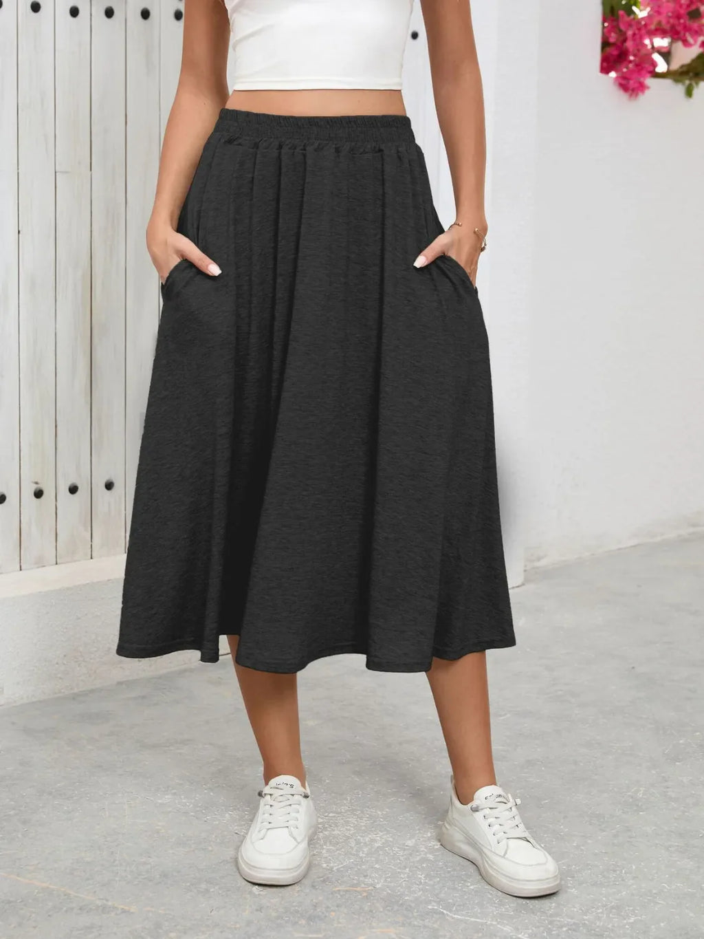 Elastic Waist Skirt With Pockets