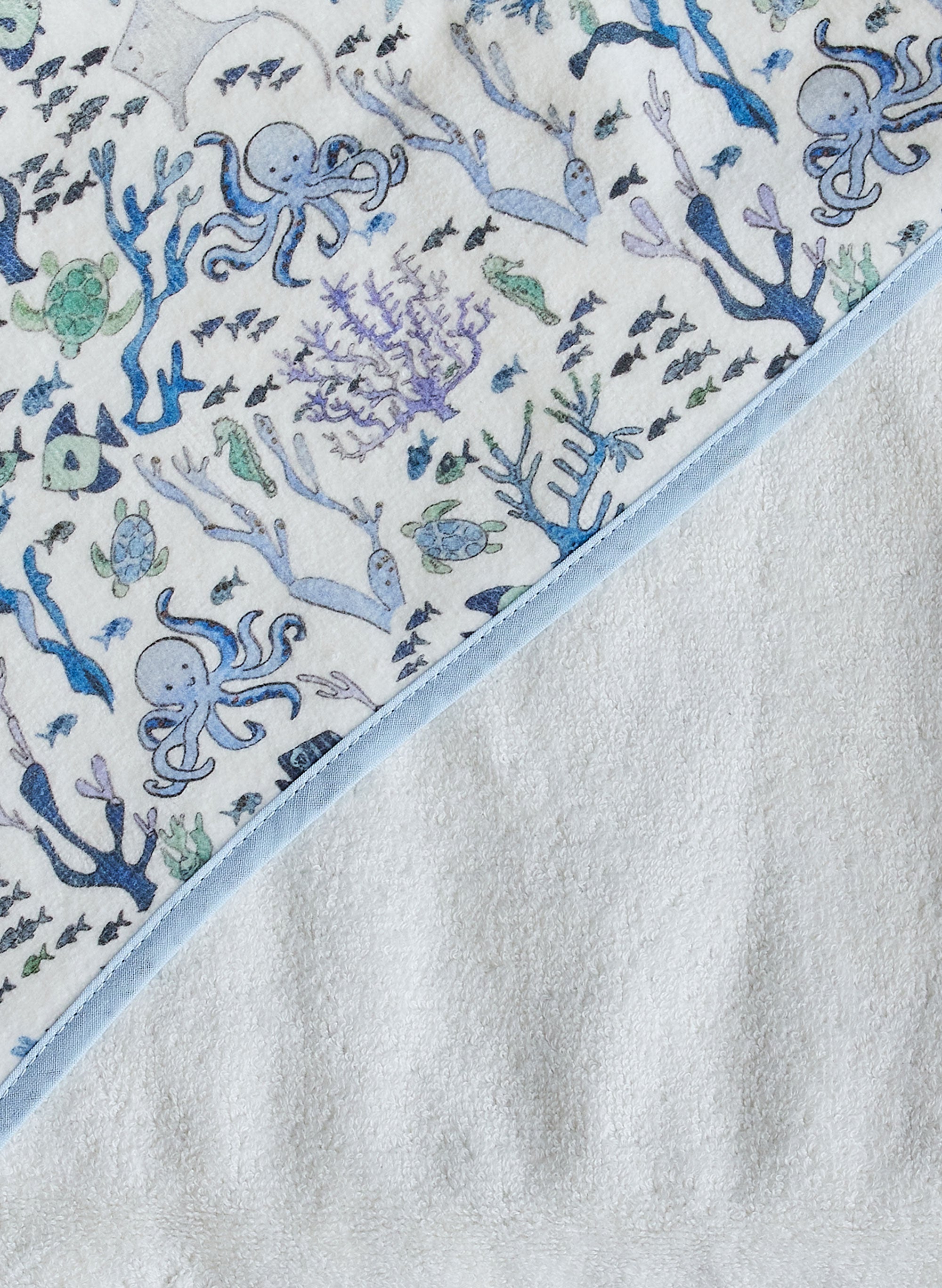 Hooded Bath Towel - Coral Reef