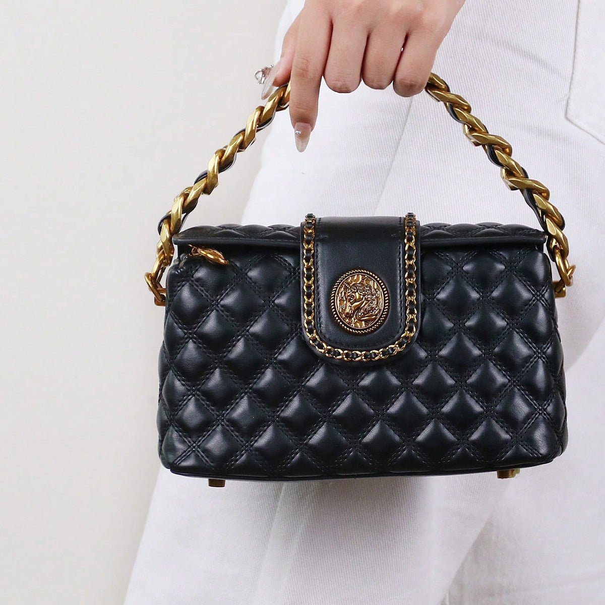 Diamond-Quilted Chain Crossbody Bag - Premium PU Leather Shoulder Bag with Chain Strap | Sarah Express