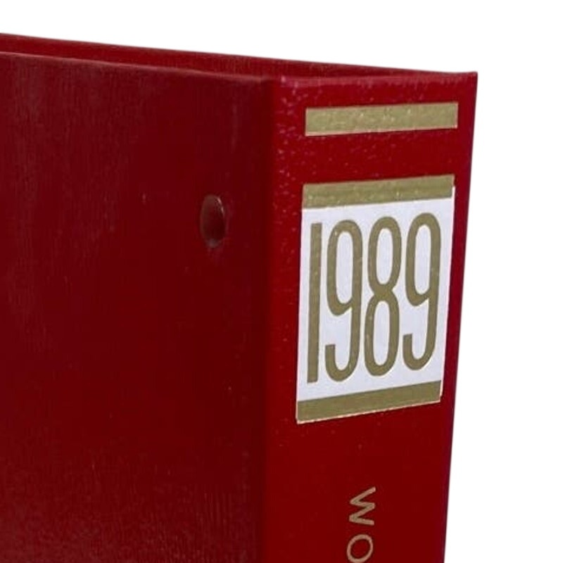 Vintage 1989 World Progress Yearbook Binder Berlin Wall Falls Collection