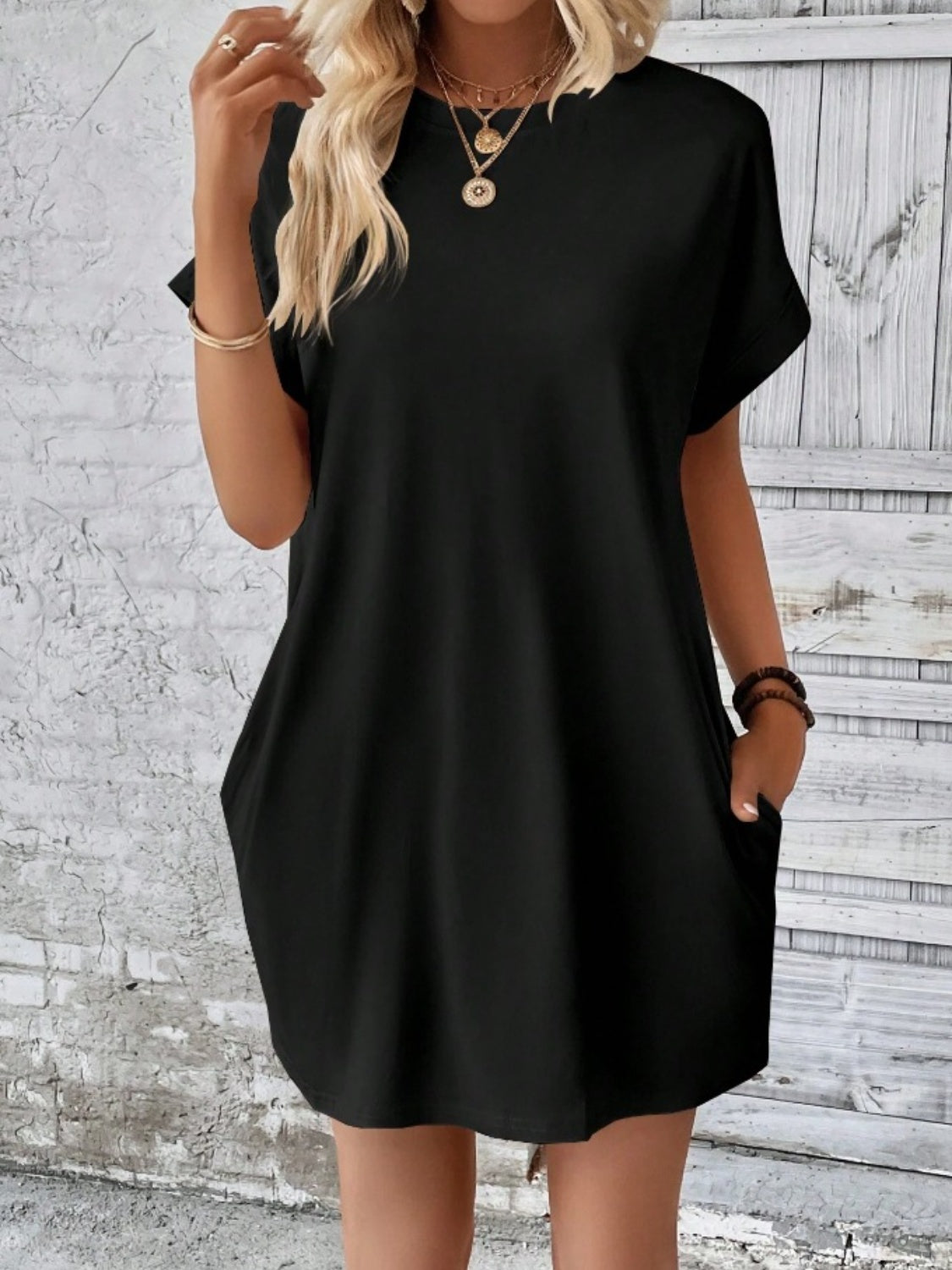 Casual Pocketed Round Neck Tee Dress