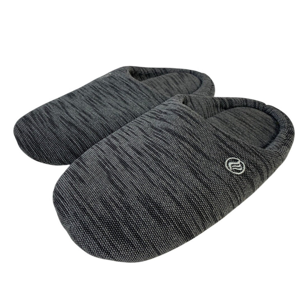 Mens Size 9-10 Gray Heathered Slippers Round Toe Slip On House Shoes