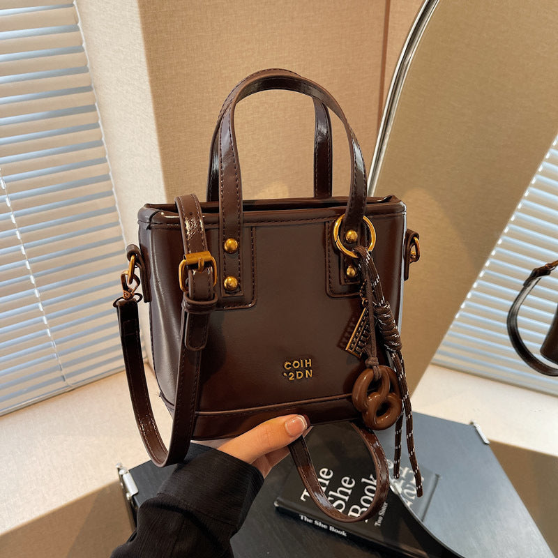 Women's Crossbody Bucket Bag - PU Leather Urban Minimalist Shoulder Bag with Adjustable Strap