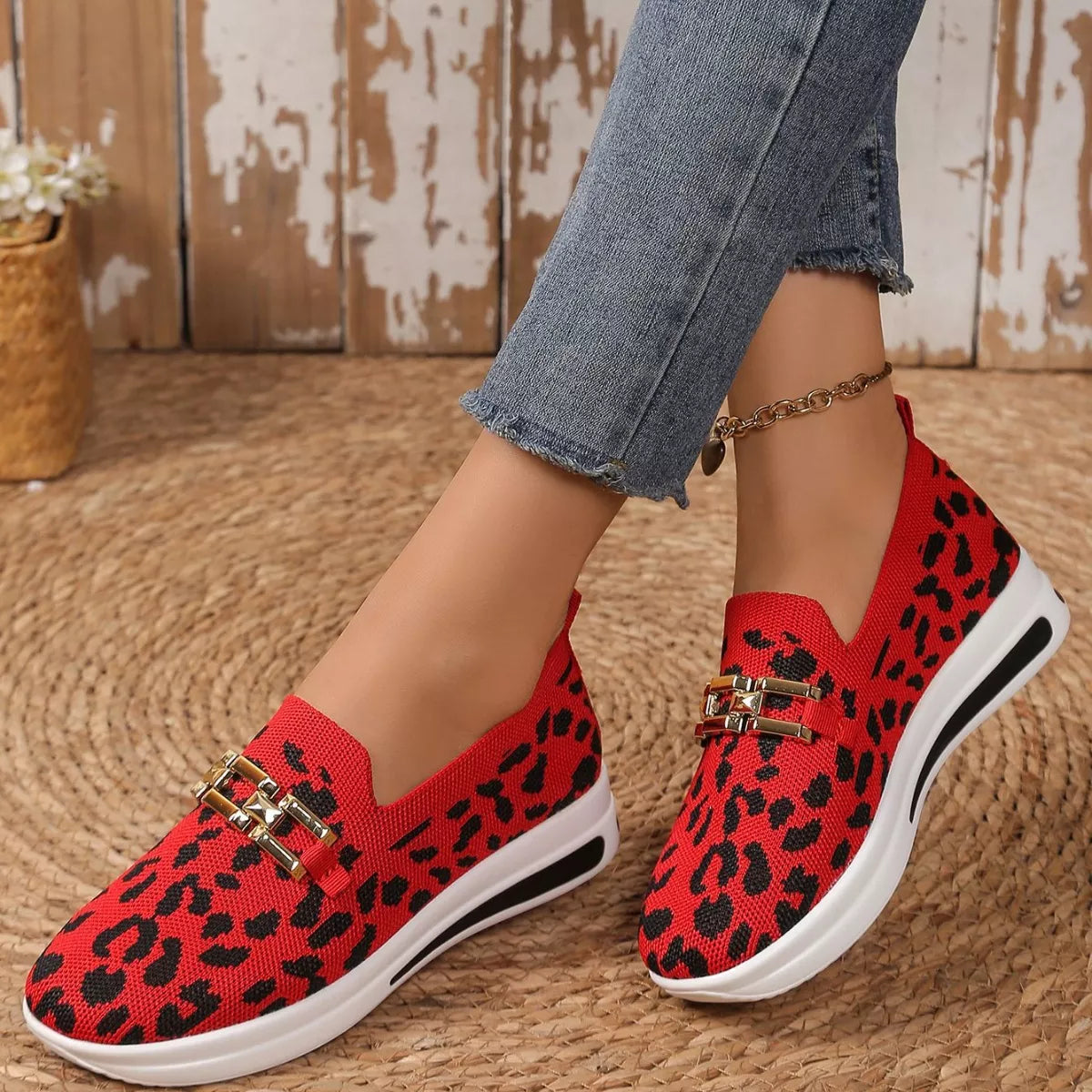 Women's Leopard Print Round Toe Slip-On Flats | Breathable Mesh Casual Shoes