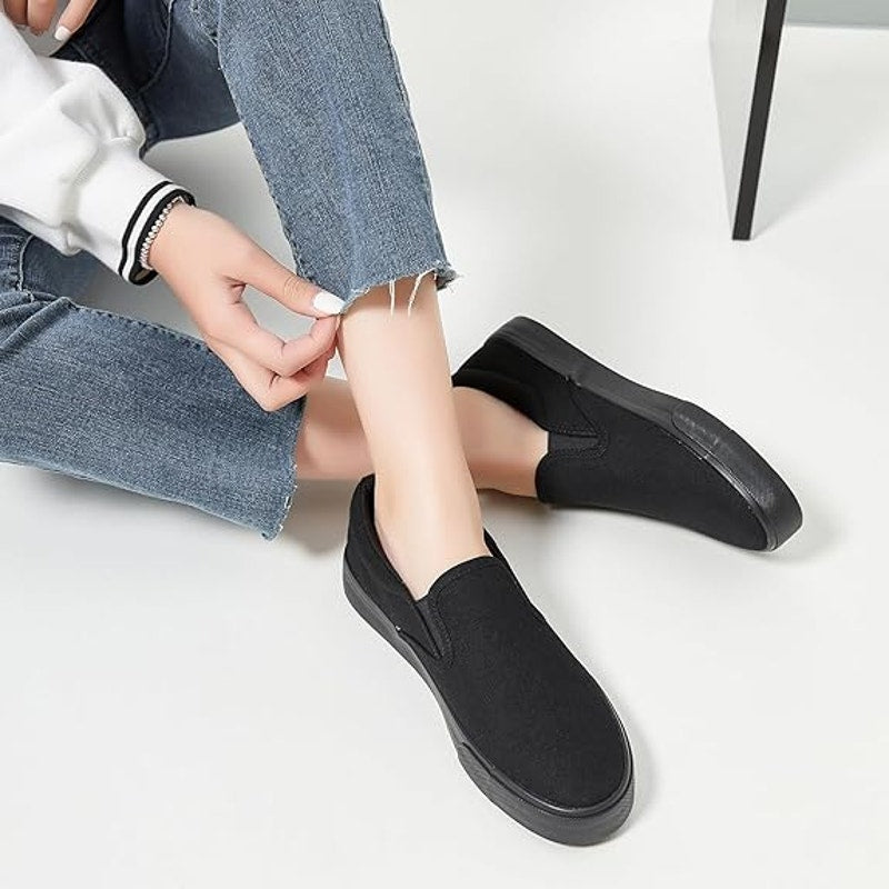 Womens Size 9 Black Sneakers Slip On Round Toe Low Top Canvas Shoes