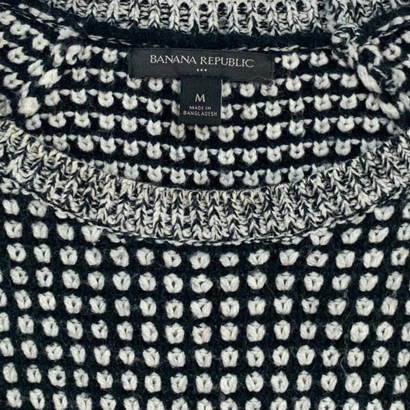 Banana Republic Womens Medium Long Sleeve Square Pattern Crew Neck Knit Sweater