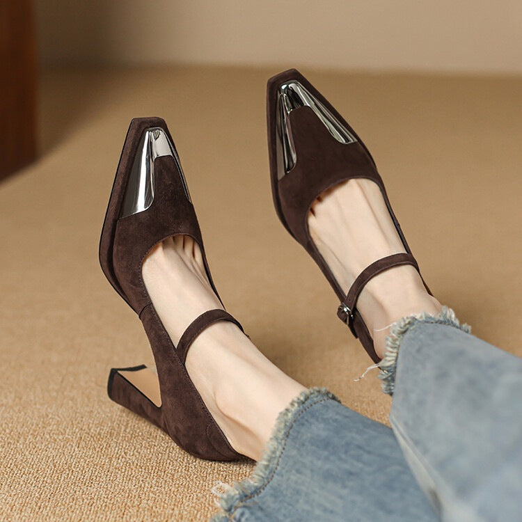 Women's Retro Square Toe Mary Jane Heels with Buckle Strap - Chunky High Heel Pumps