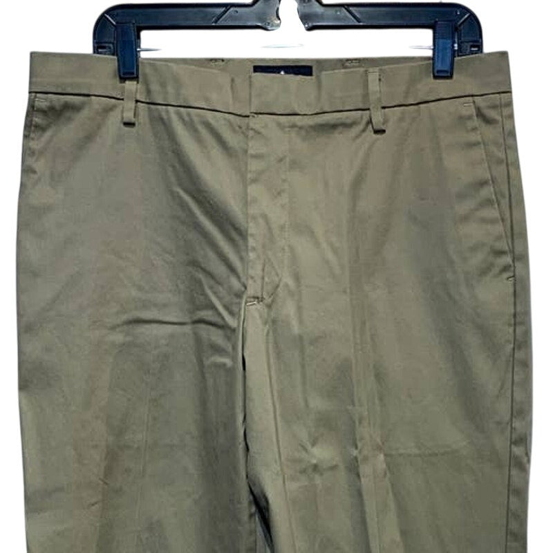 Dockers Mens 34 X 32 Flat Front PolyCotton Straight Fit Dark Khaki Chino Pants