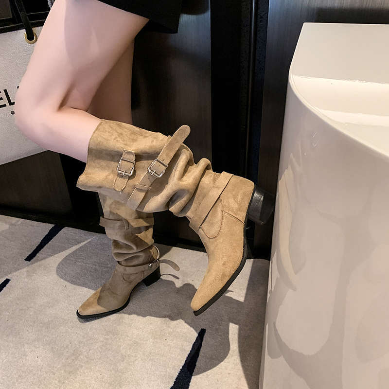 Women's Suede Pointed Toe Chunky Heel Ankle Boots | Sarah Express
