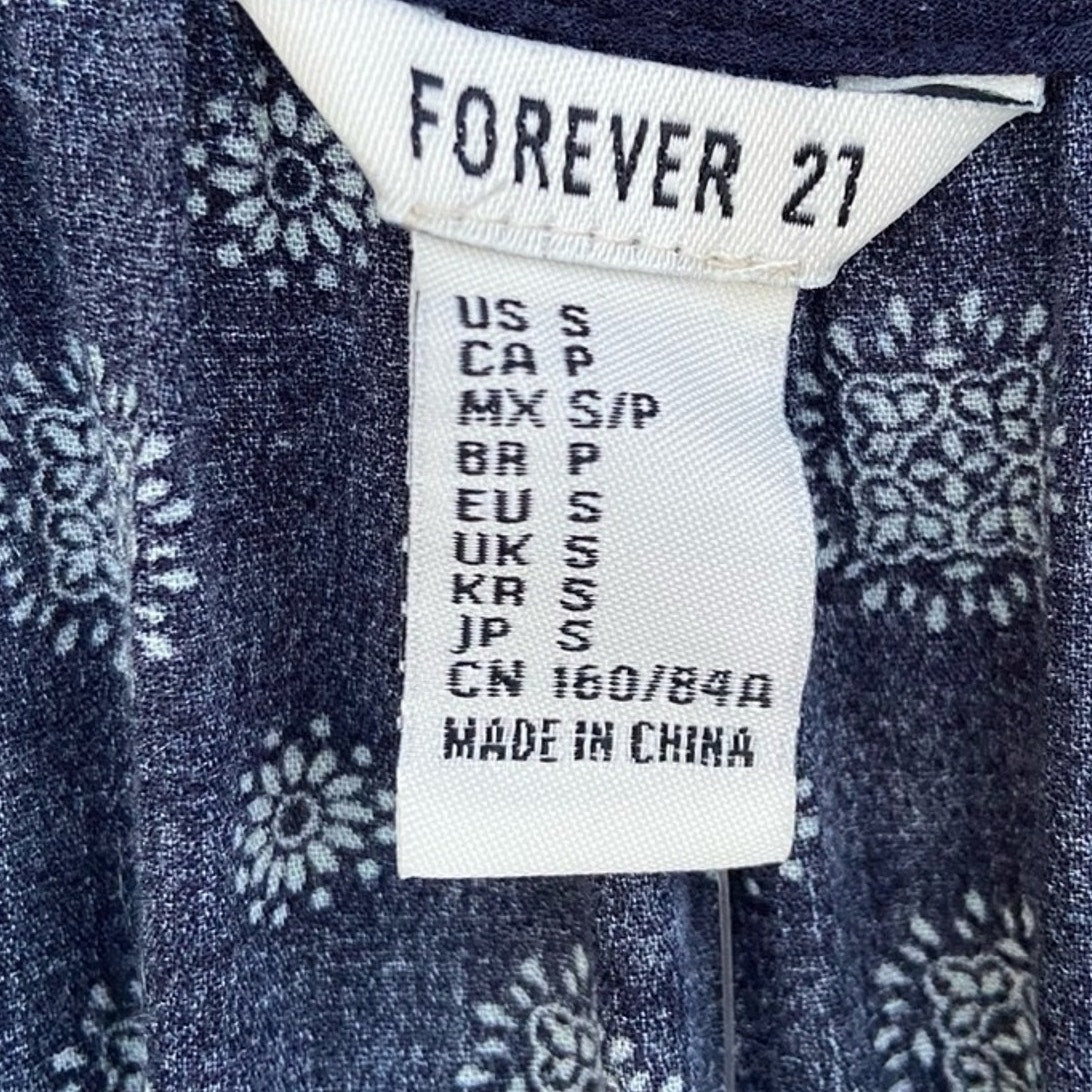 NWT Forever 21 Womens Small Navy Floral Short Sleeve Front Tie Semi Sheer Blouse