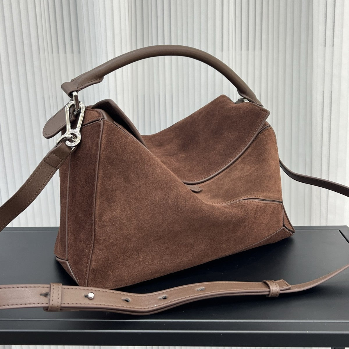 Women's Suede Tote Bag – Genuine Leather, Large Capacity, Quilted Patchwork Design