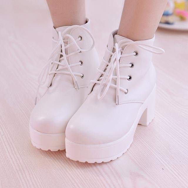 Women's Chunky Heel Lace-Up Ankle Boots | Round Toe | White & Black