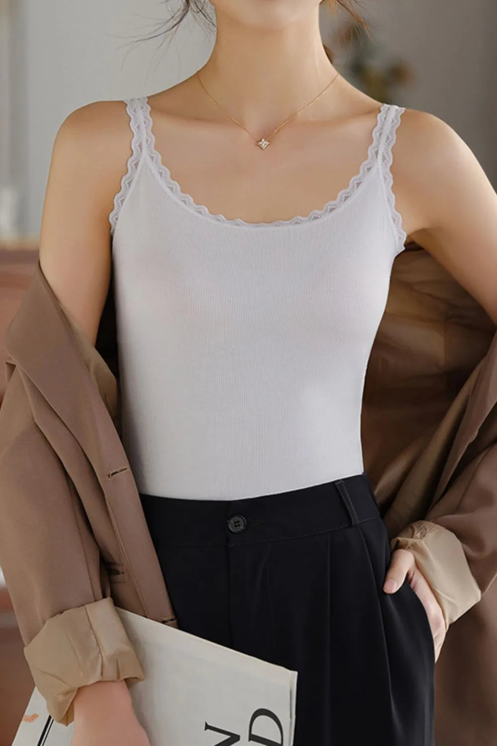 Lace Trim Scoop Neck Cami Top