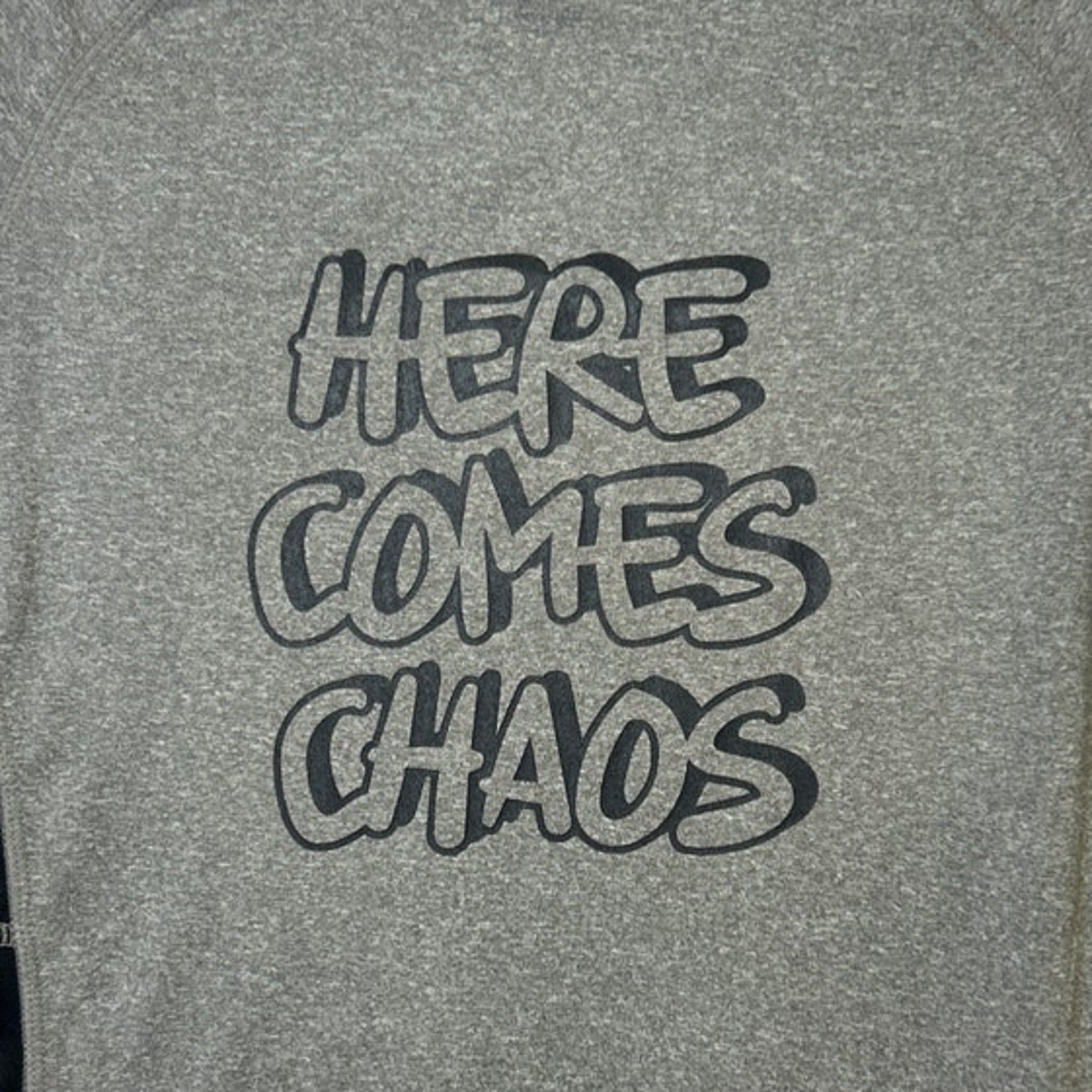 New Hand Printed Boys Medium Heathered Here Comes Chaos Short Sleeve Tee Shirt