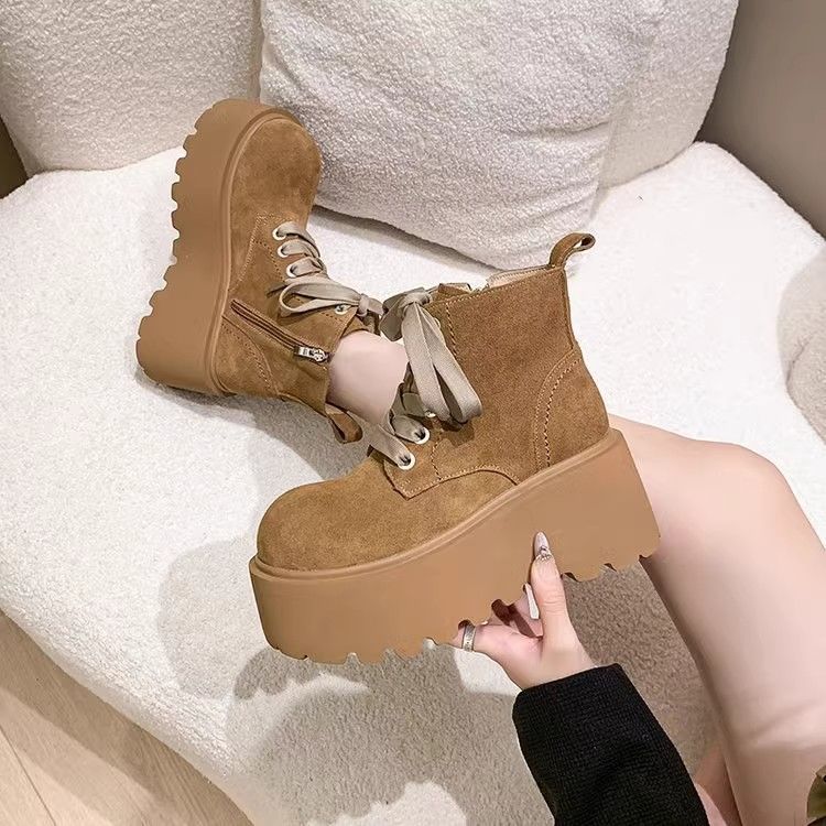 Women's Chunky-Sole Vintage Lace-Up Mid-Calf Boots | PU Leather Round Toe Flat Boots