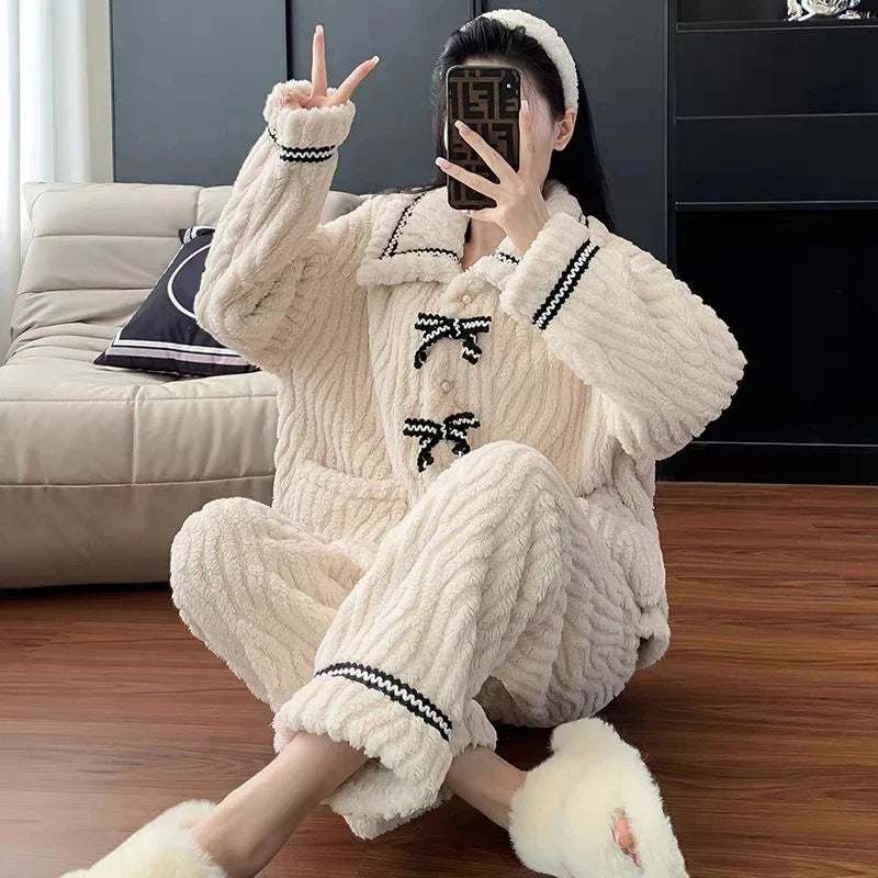 Cute White & Black Pajamas