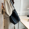Women's Retro Bucket Bag - High-Capacity PU Leather Shoulder Bag with Compartments