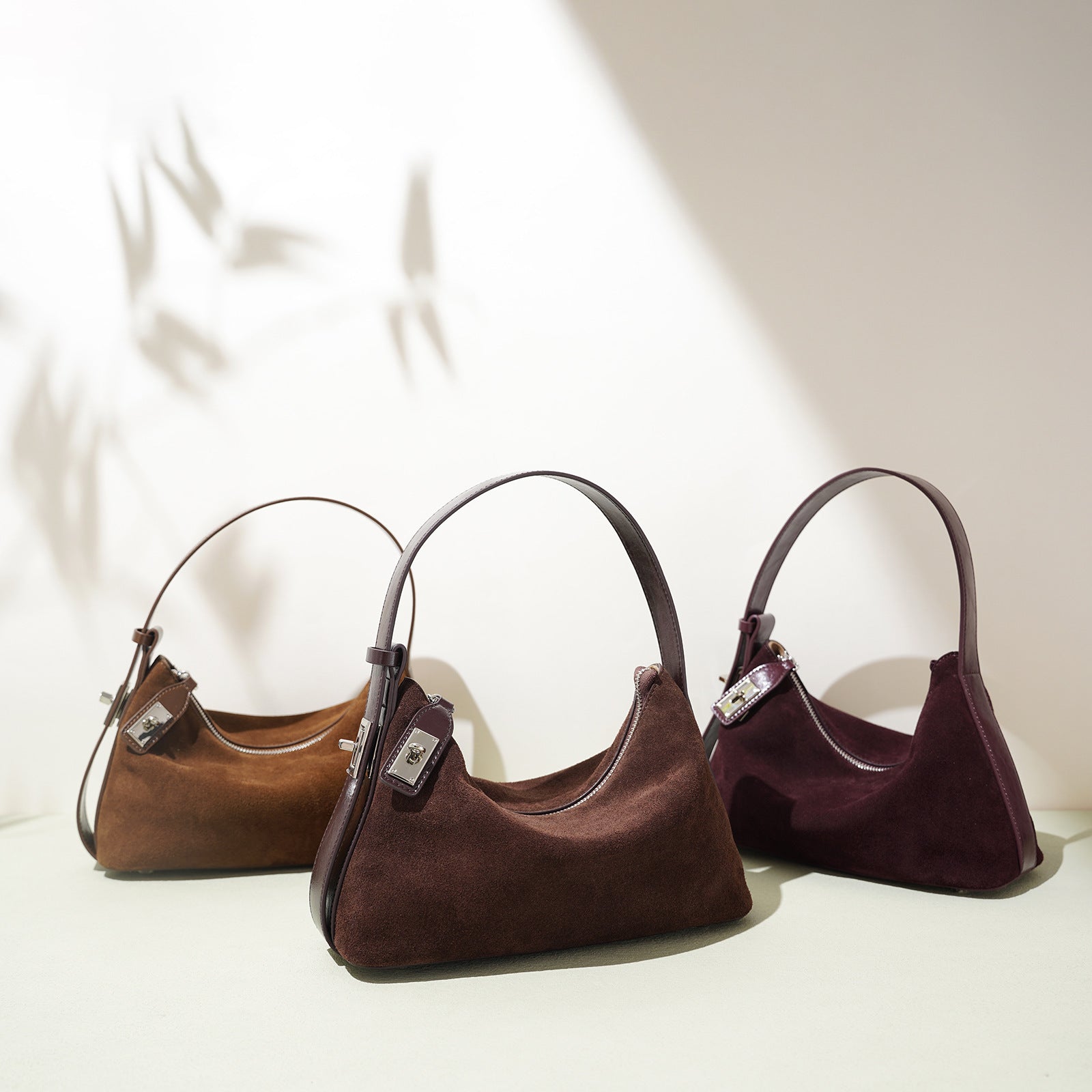 Soft Leather Dumpling Shoulder Bag - Urban Minimalist Commuter Handbag for Women