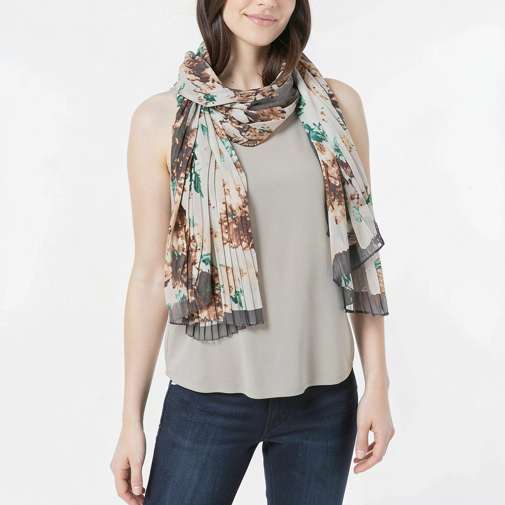Cejon Women’s Degas Bouquet Pleated Scarf