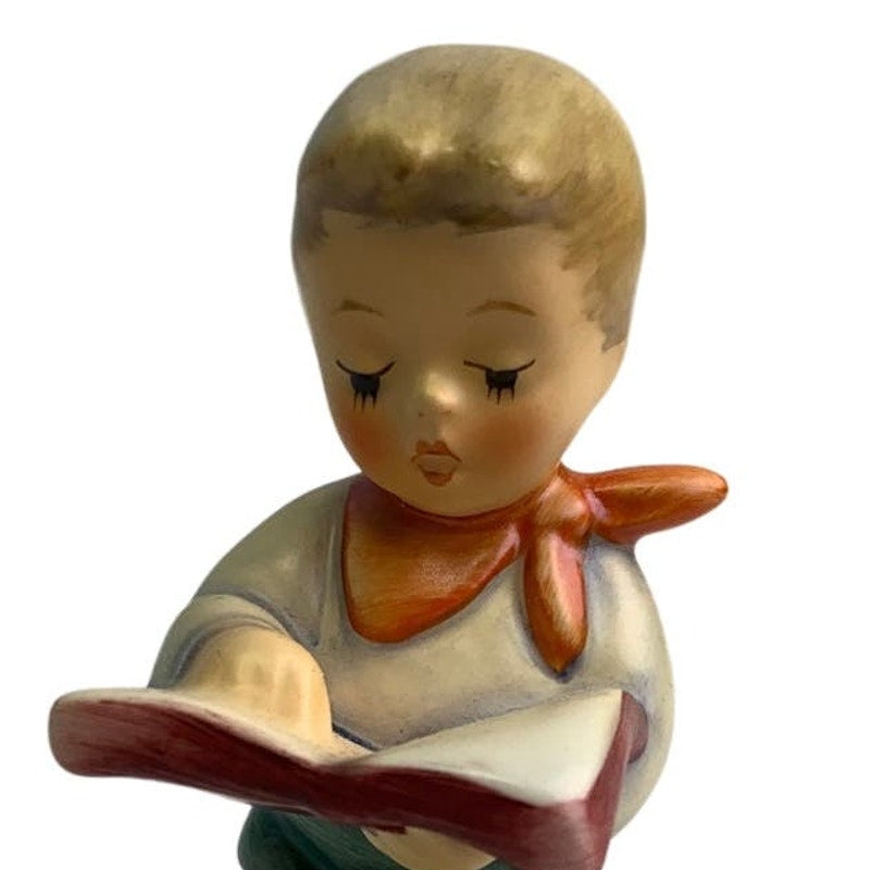 Vintage 2001 Hummel Goebel #2087 Honor Student Collectible Ceramic Figurine