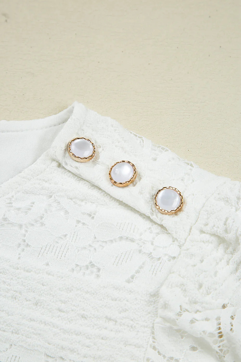 White Lace Floral Round Neck Puff Sleeve Shift Mini Dress