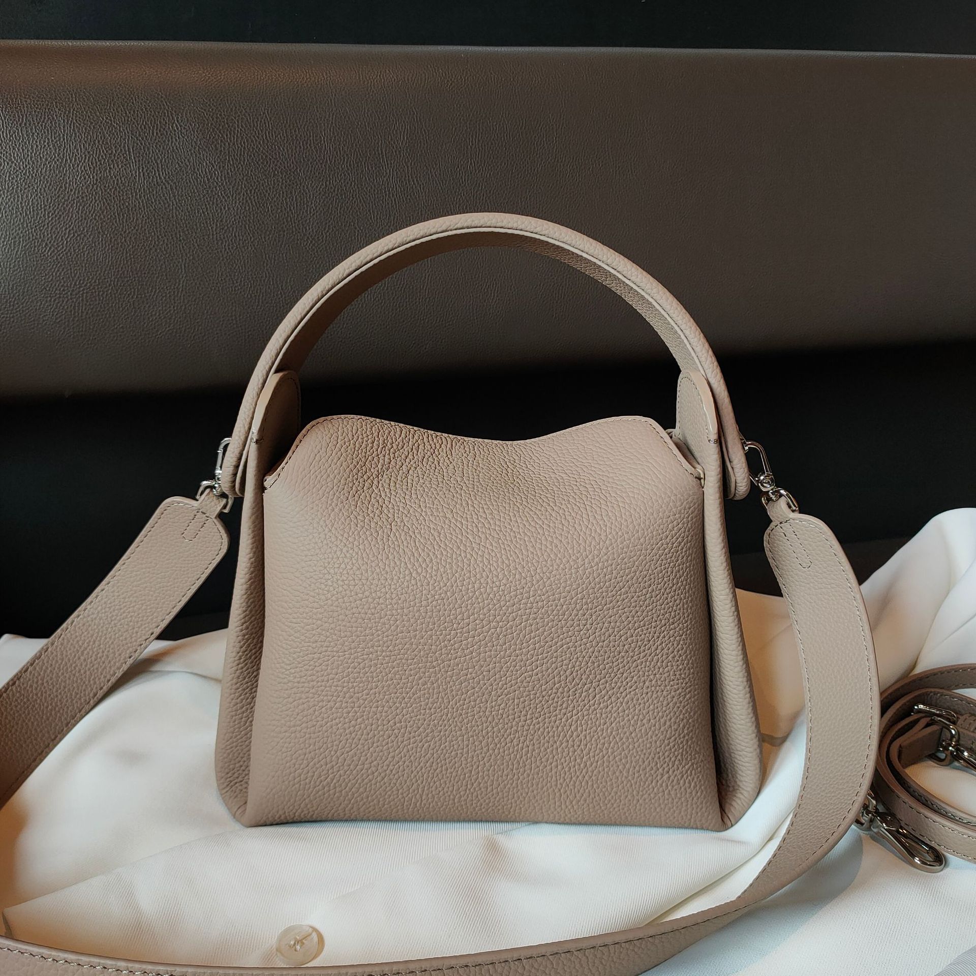 Women's Genuine Leather Box Bag – Niche Design Shoulder Tote