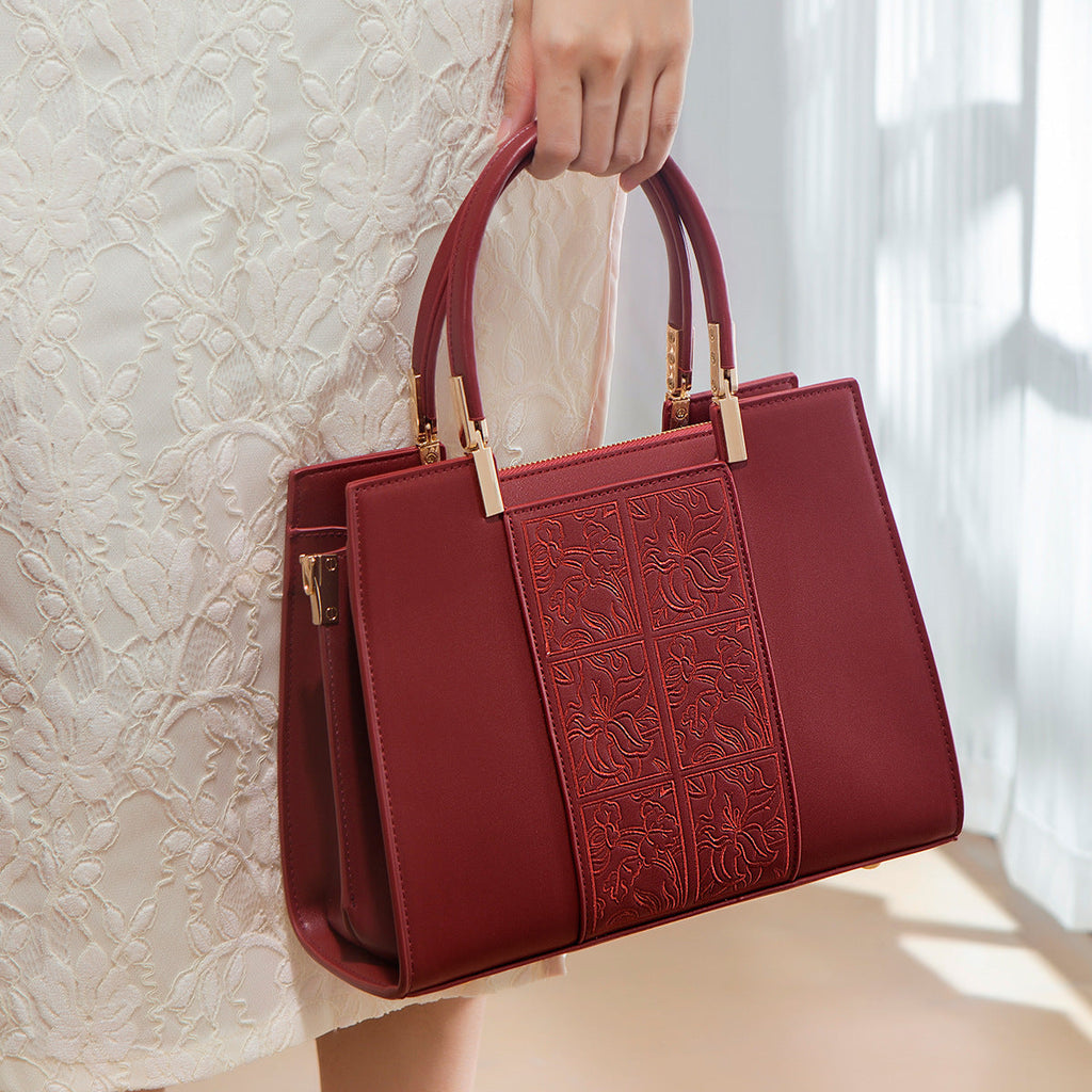 Embroidered Red Handbag – Traditional Chinese Art Style Women's Shoulder Bag