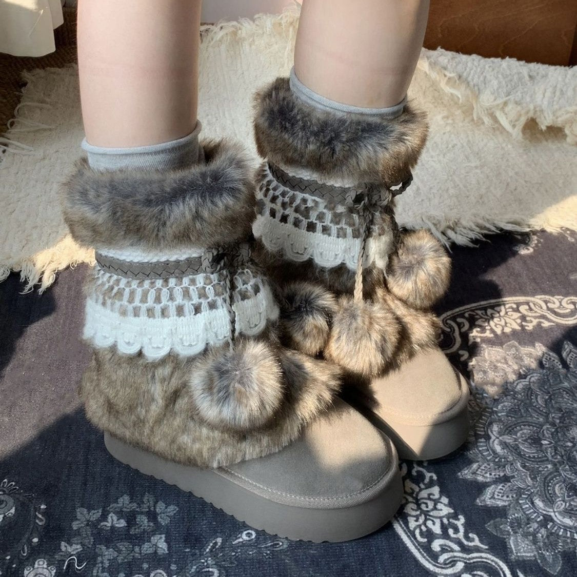 Women's Retro Chunky Ankle Boots – Fleece-Lined Suede Slip-On Winter Boots