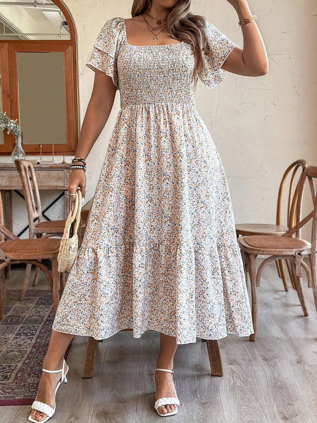 Plus Size Backless Midi Dress – Elegant Pleated Summer Party Dress
