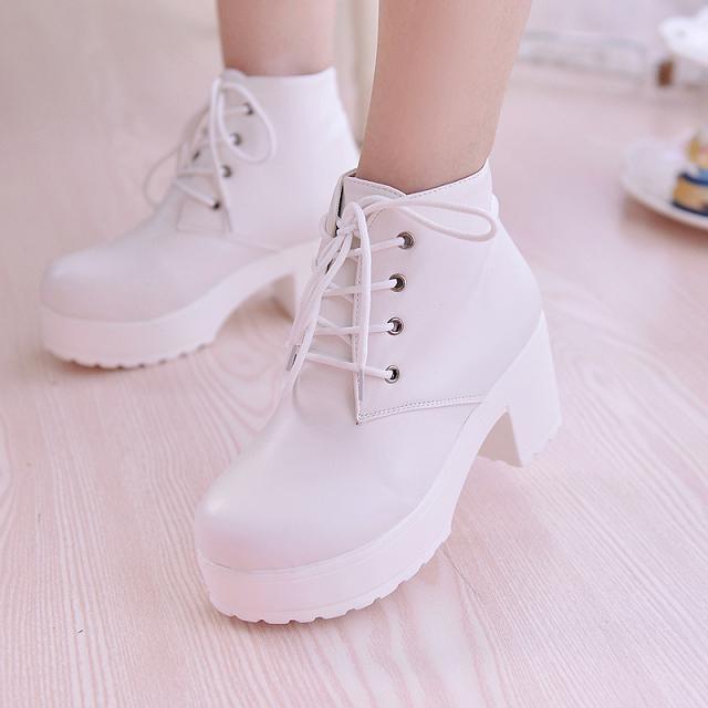 Women's Chunky Heel Lace-Up Ankle Boots | Round Toe | White & Black
