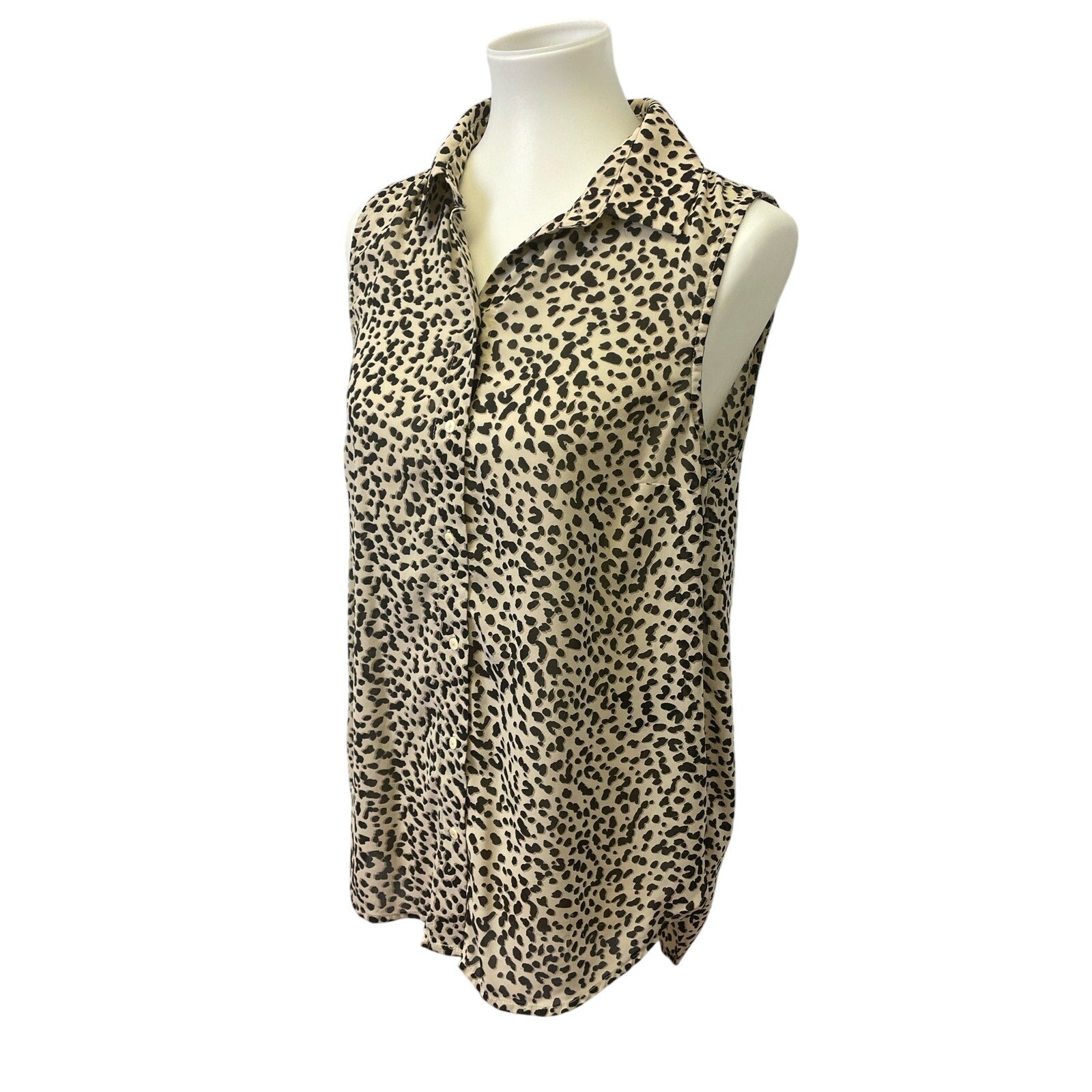 2 Merona Medium H&M Sleeveless Polyester Blend Polka Dot Button Up Tank Tops