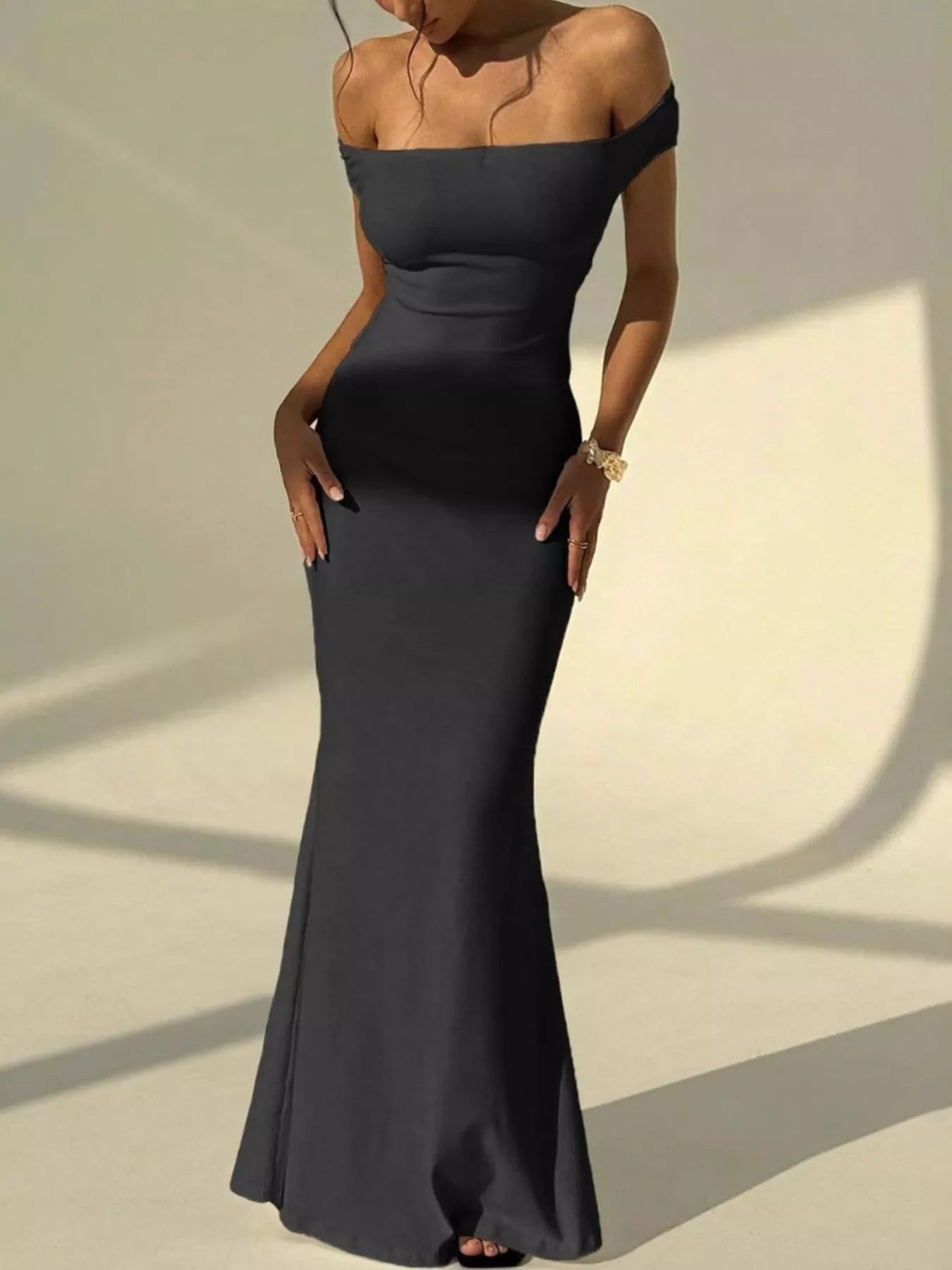 Backless Off-Shoulder Bodycon Mermaid Maxi Dress
