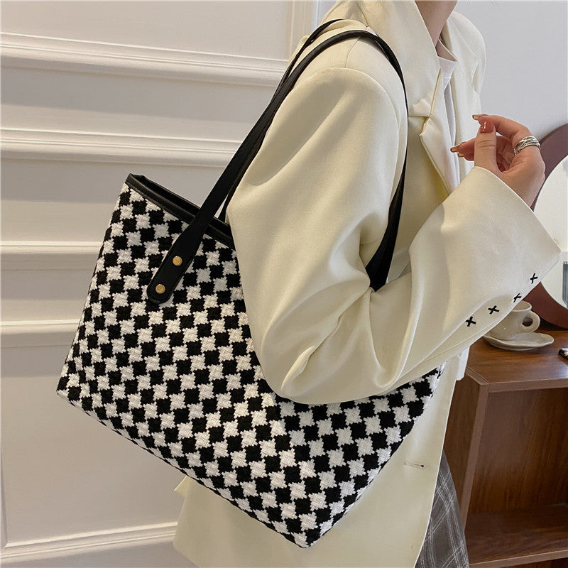 Plaid Shoulder Tote Bag for Women – Large Capacity Nylon Everyday Handbag