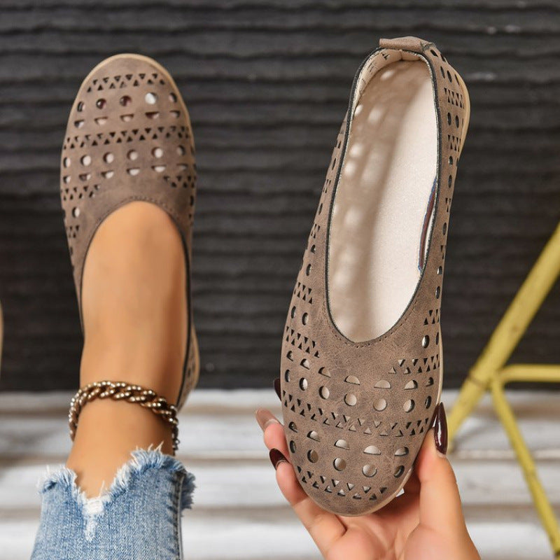 Women's Chunky Heel Pumps | Full-Grain Leather Wide-Fit Heels