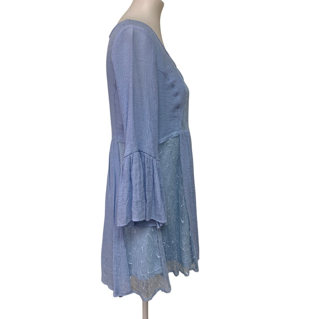 Altar'd State Womens Medium Long Bell Sleeve Keyhole Fit Flare Knee Length Dress