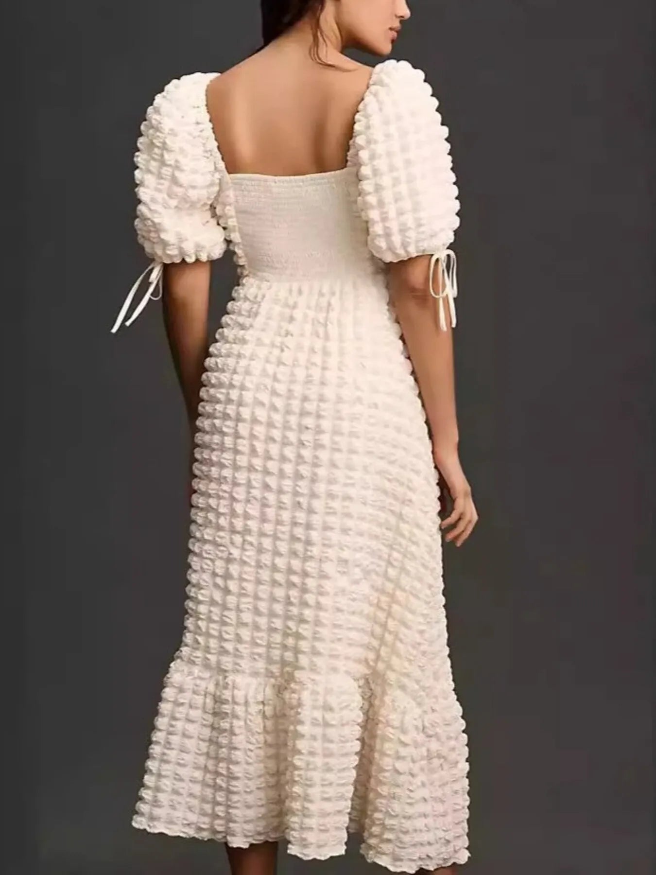 Textured Sweetheart Neck Short Sleeve Dress