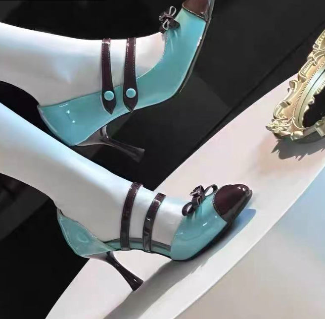 Women's Sweet Side Cut-Out High Heels - Buckle Closure Platform Pumps