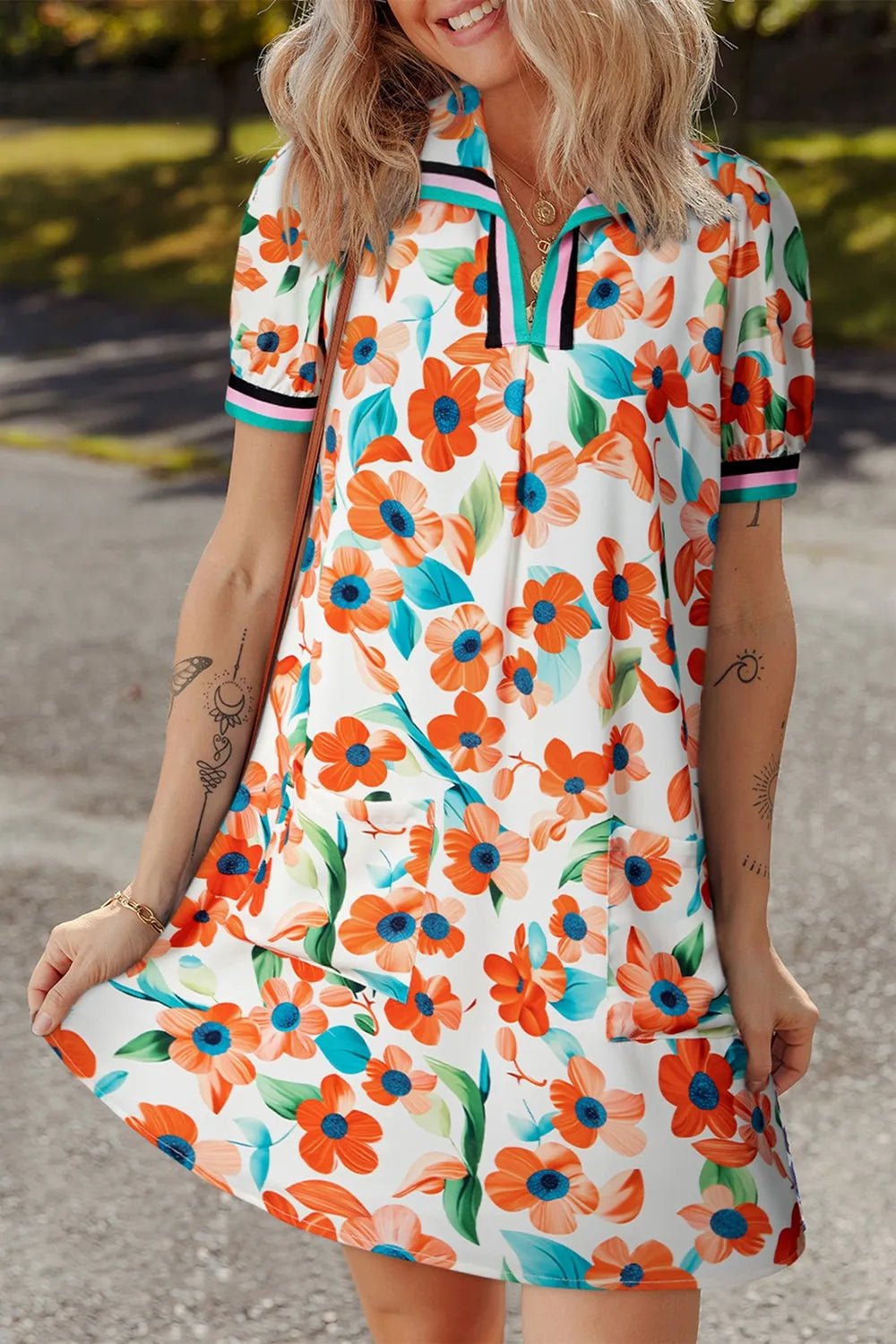 Contrast Trim Floral Split Neck Puff Short Sleeve Tiered Mini Dress