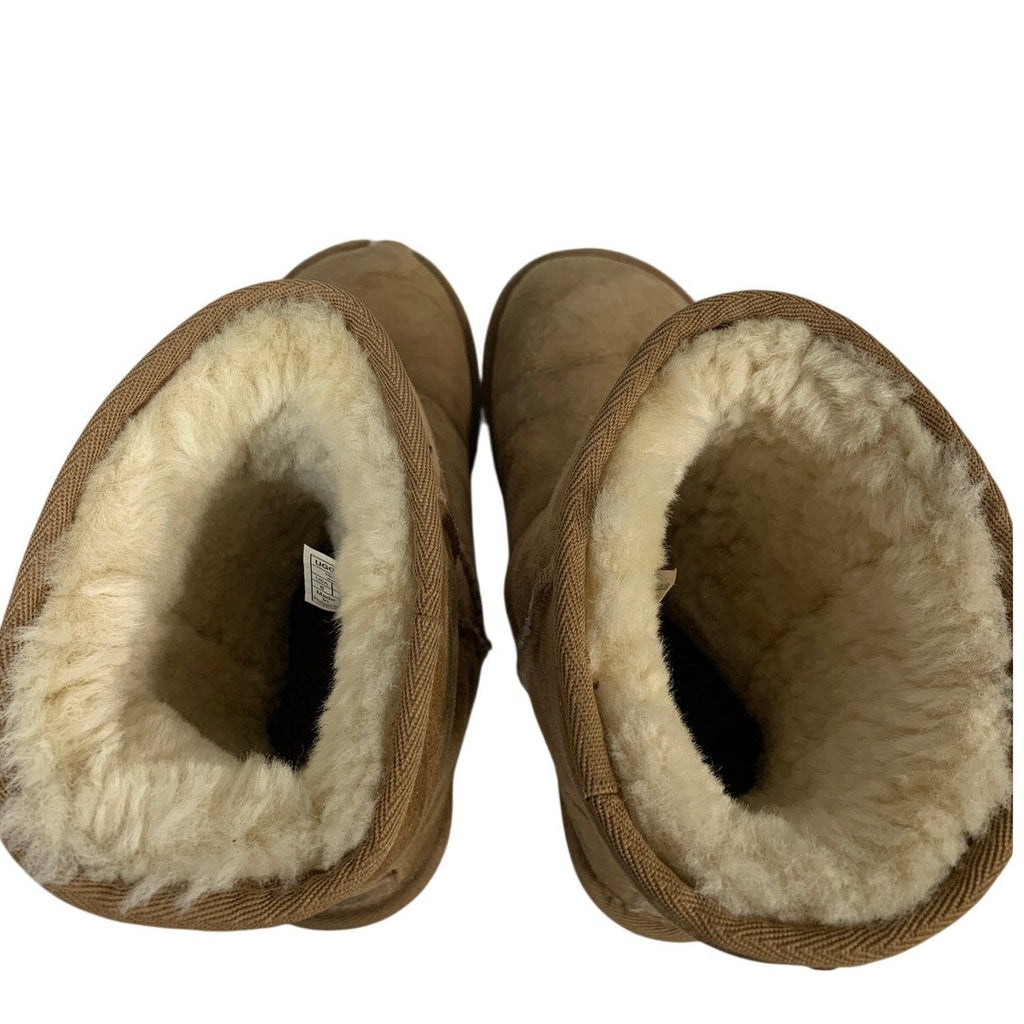 Ugg Womens Size 6 Tan Winter Boots Classic Short Fur Lined Round Toe Shoes