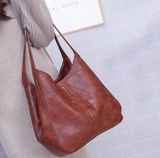 Women's Vintage Large Capacity Shoulder Bag – Retro PU Leather Envelope Handbag