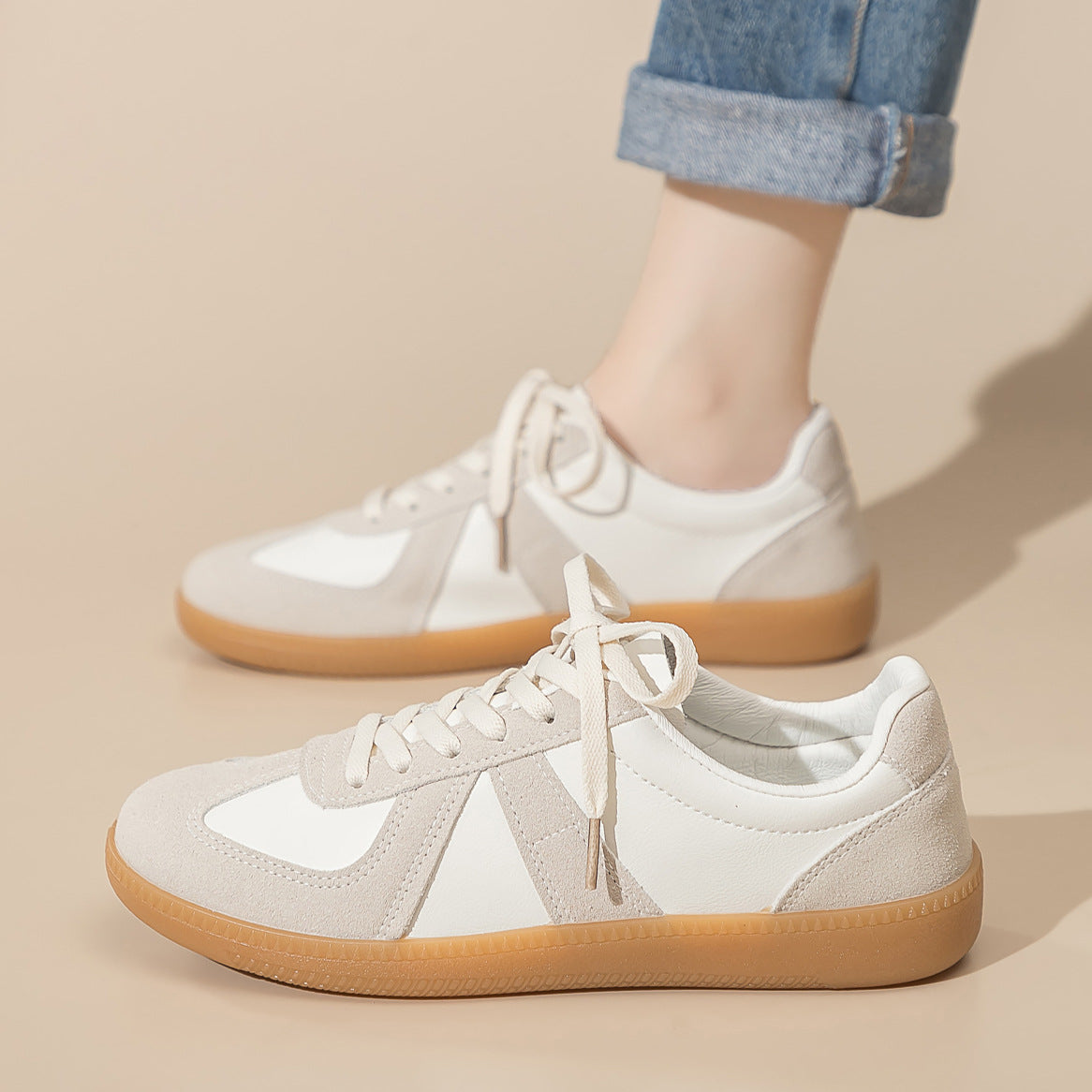 Unisex Casual Sneakers - Comfortable Everyday Flat Sole Shoes for Men & Women