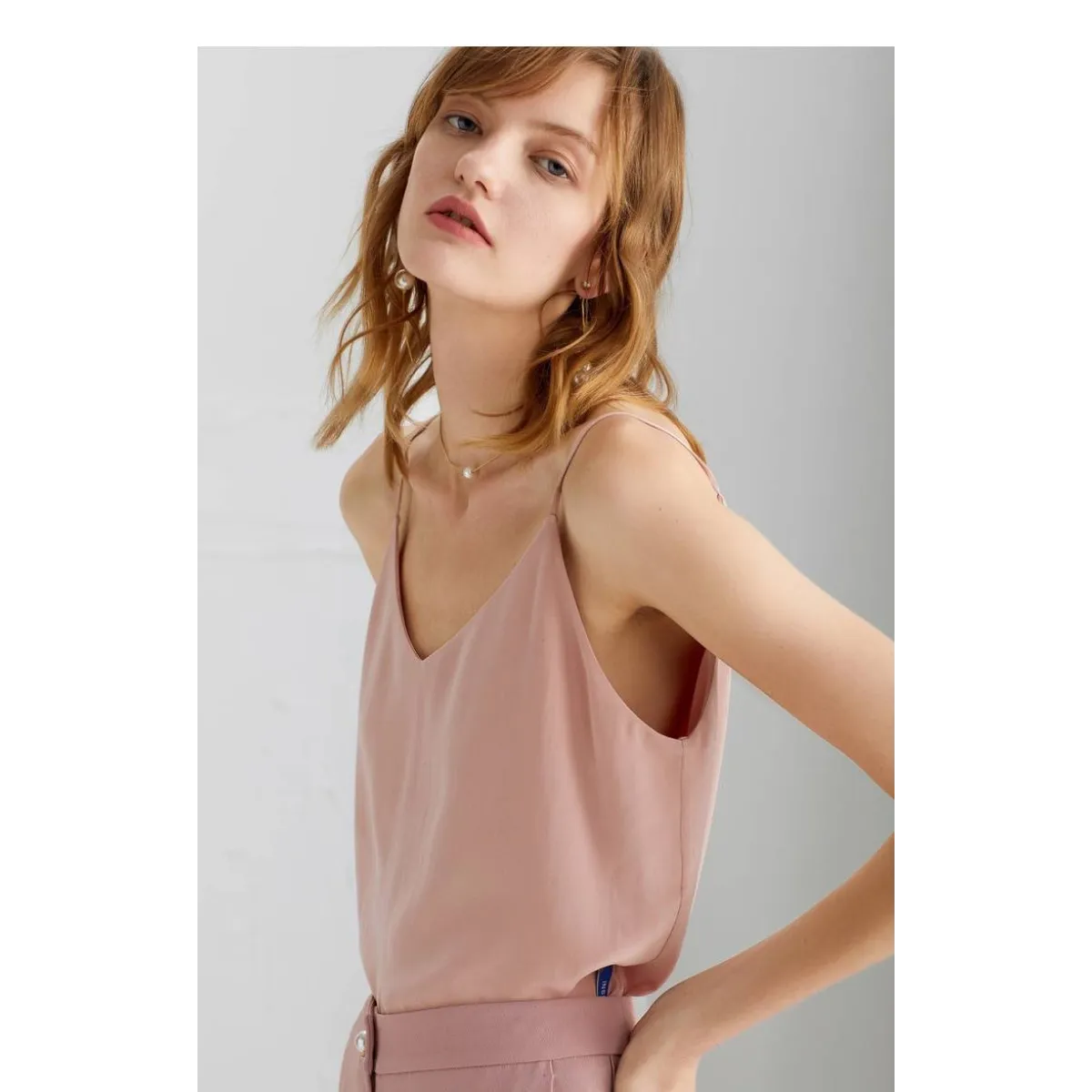 Sleeveless V-Neck Tops